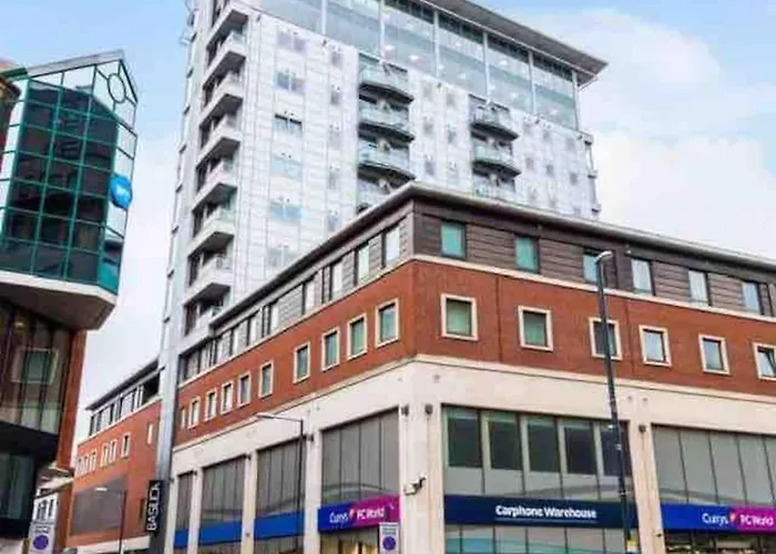 Stunning In The Heart Of 公寓